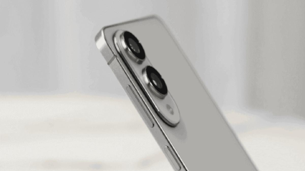 Samsung Galaxy S26 serisinde büyük değişiklik: Plus modelinin yerini Galaxy S26 Edge alabilir