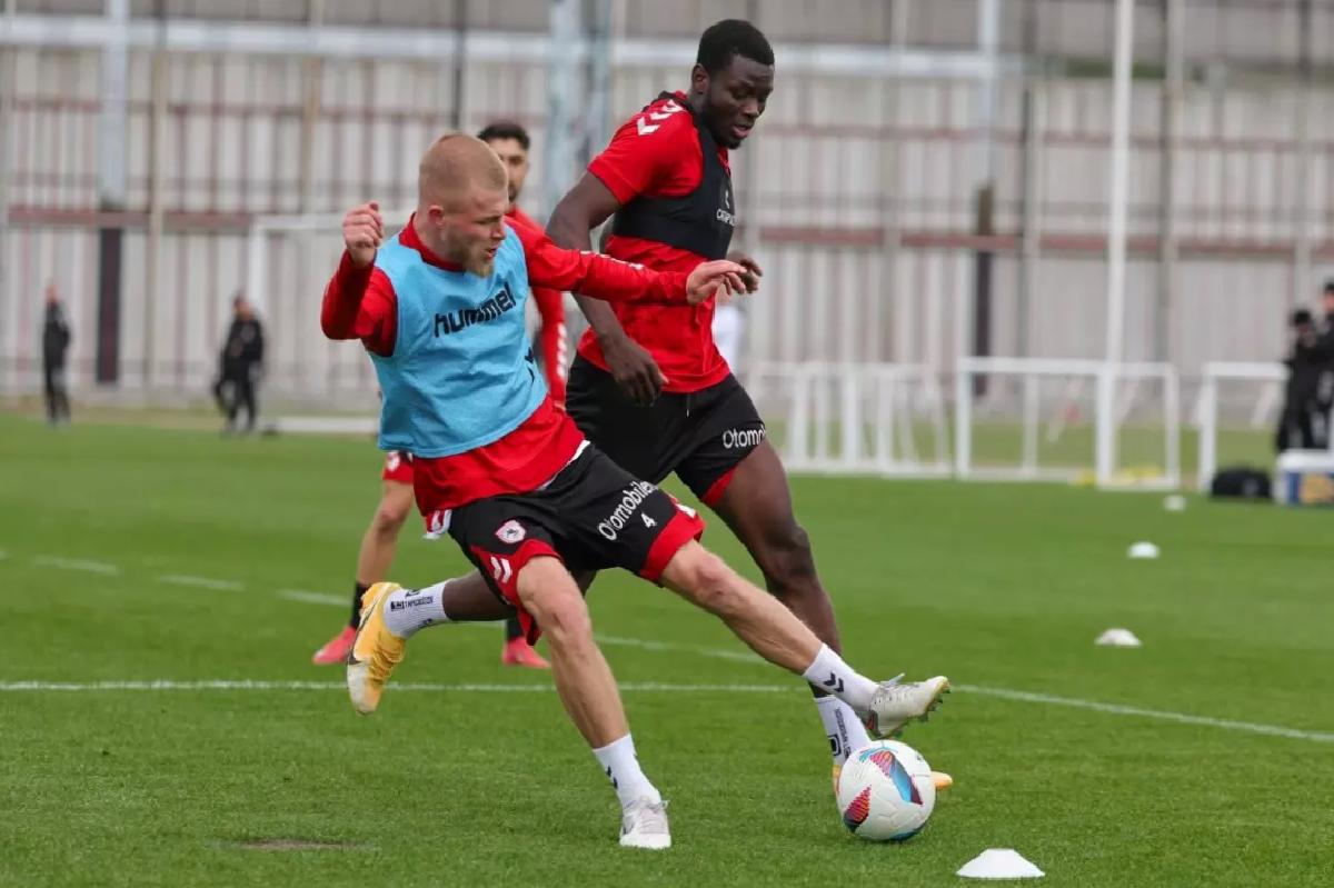 Samsunspor, Sivasspor ile Şiddetli Maça Hazırlanıyor