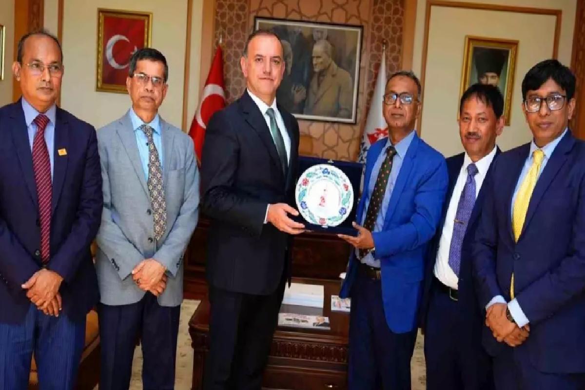 Sancaktepe Belediyesi’nden Bangladeş Heyetine Katı Atık Çalışmaları Sunumu
