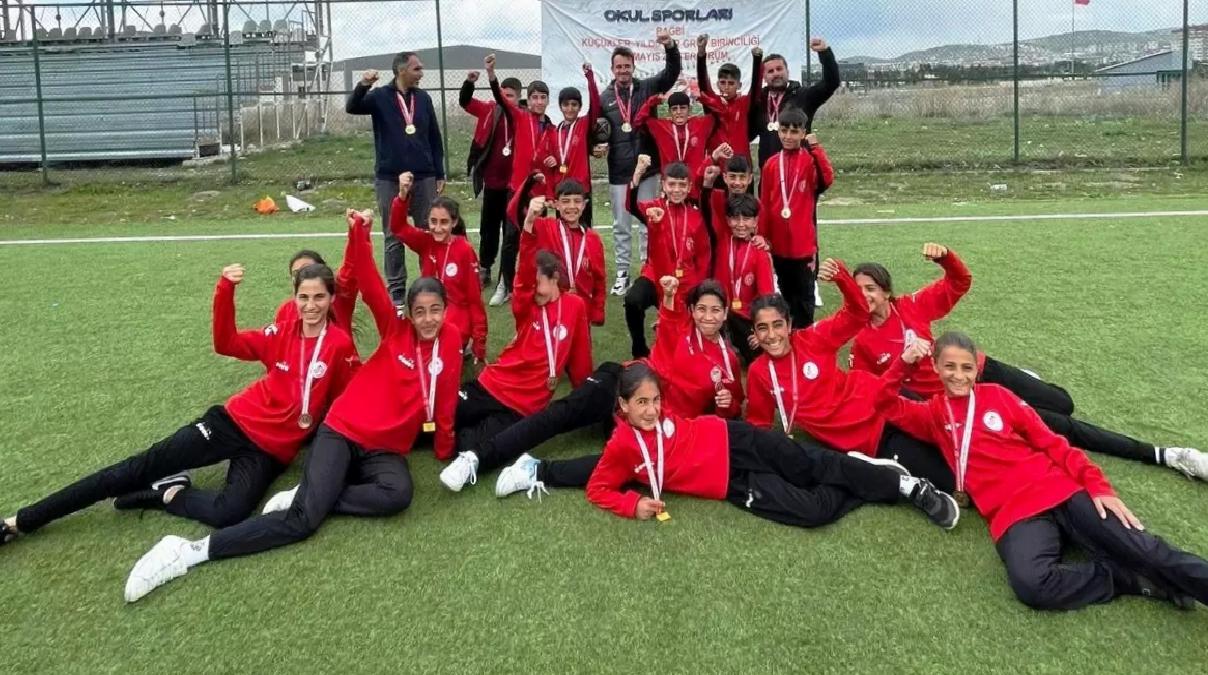 Şanlıurfa’da 3 ragbi grubu Türkiye Finallerine kaldı