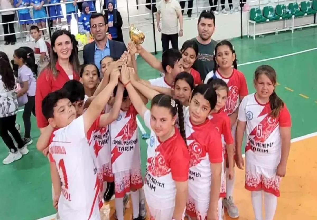 Sarıgöl’de klasik çocuk oyunlarına rekor iştirak