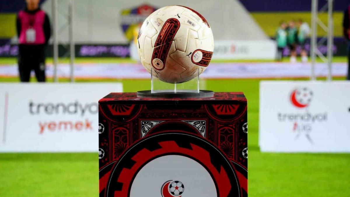 Serik Belediyespor ve Sarıyer, 1. Lig’e yükseldi