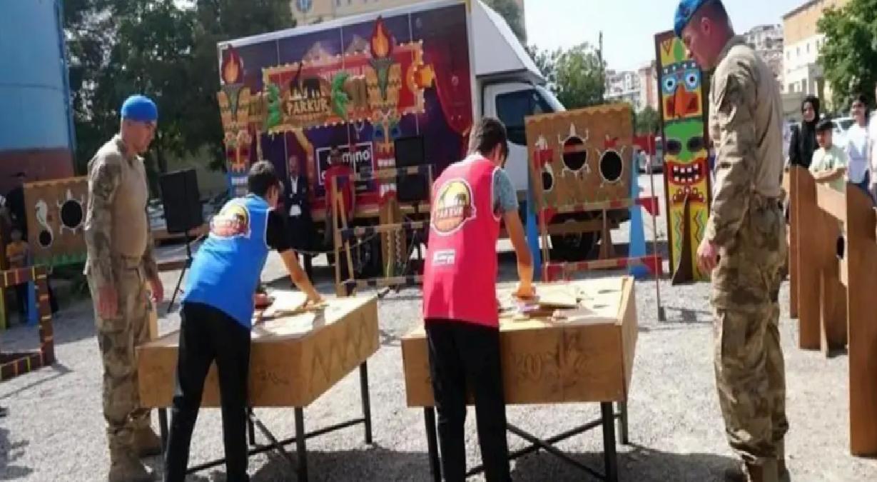 Siirt’te 19 Mayıs coşkusu “Survivor Parkuru”nda yaşandı