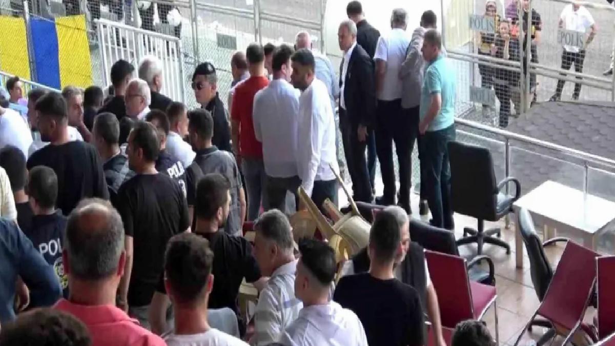 Siirt’te Play-off Maçında Olaylar Çıktı