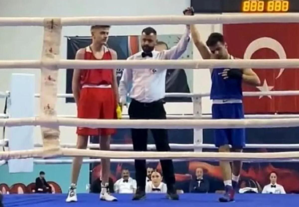Şırnaklı Sportmenler Boks Şampiyonasında Üst Cinse Yükseldi