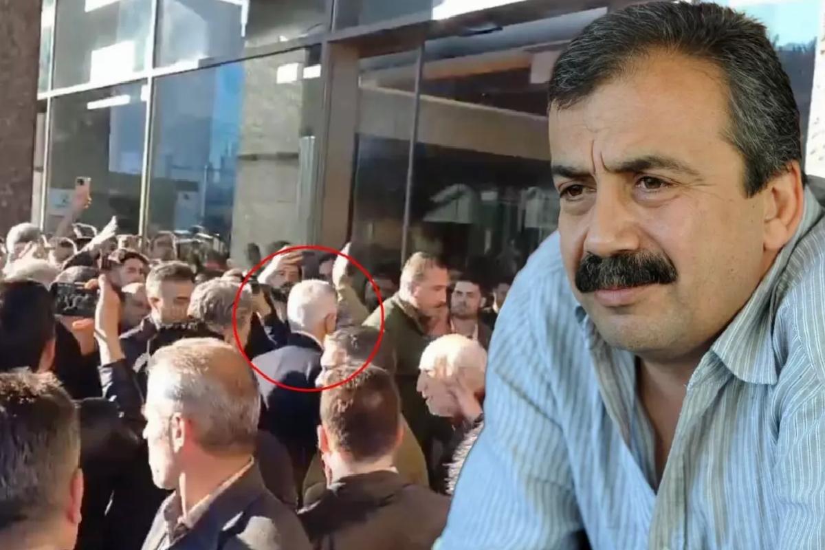 Sırrı Süreyya Öncü’nün hayatını kaybettiği hastanede yuhalanan Mehmet Metiner’den açıklama