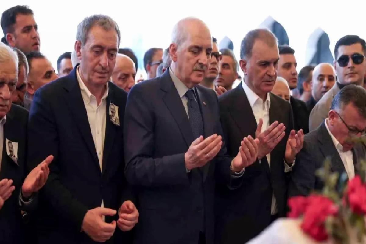 Sırrı Süreyya Önder’in Cenazesi