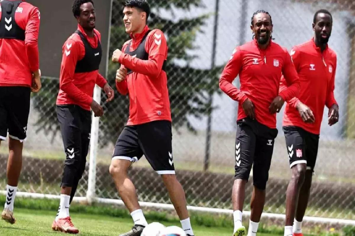 Sivasspor Bodrum FK Maçı İçin Hazırlanıyor