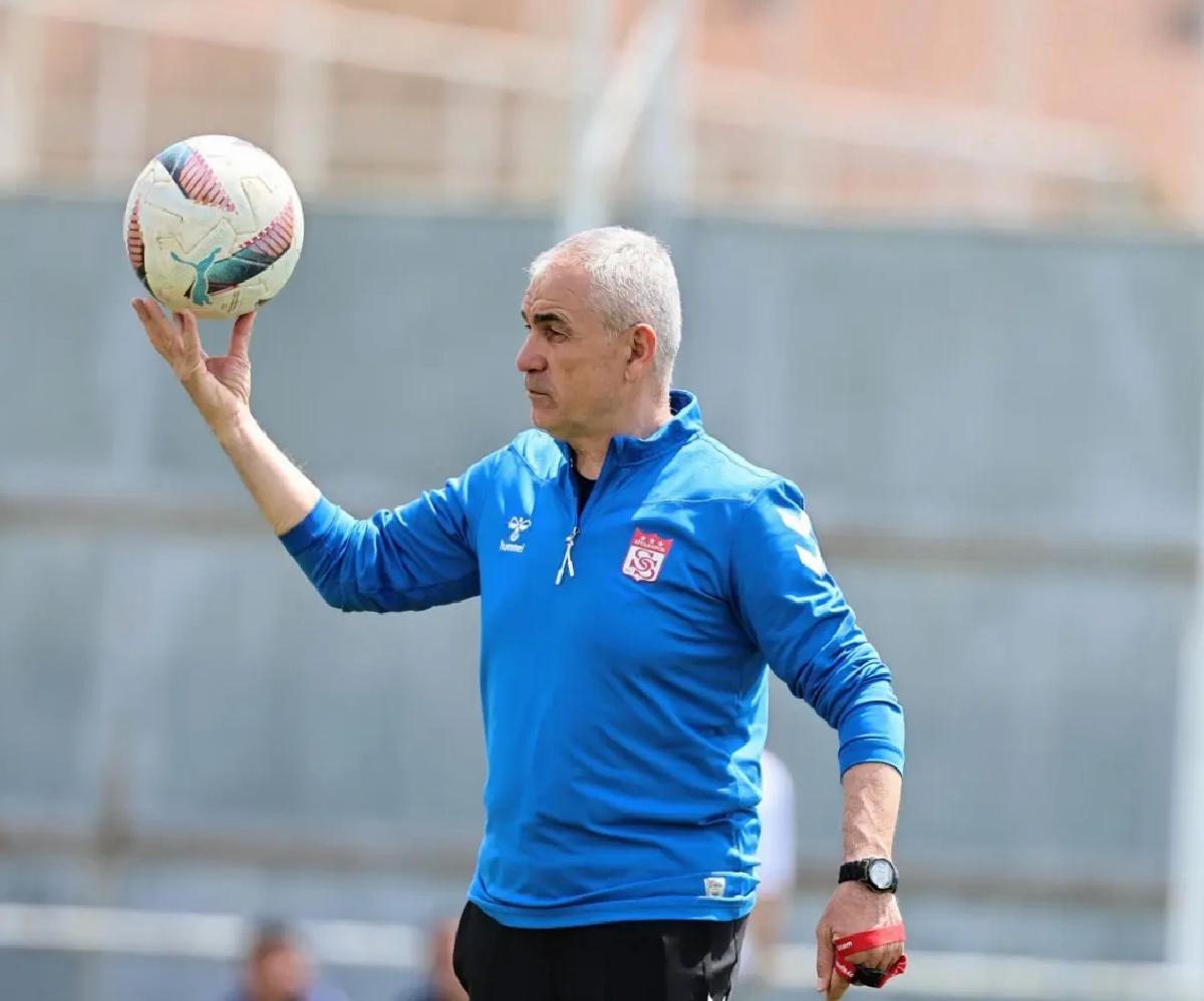 Sivasspor Kritik Maç İçin Hazırlanıyor