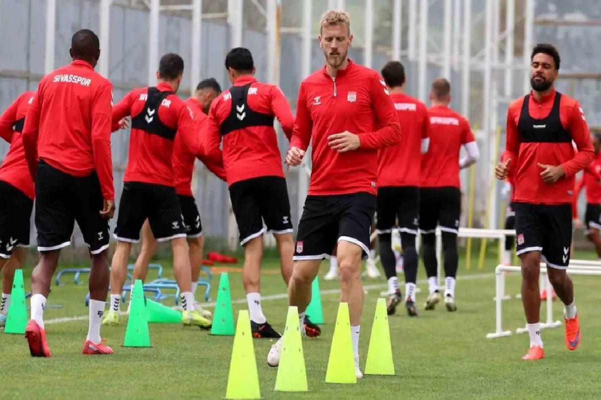 Sivasspor Maç Hazırlıklarına Devam Ediyor