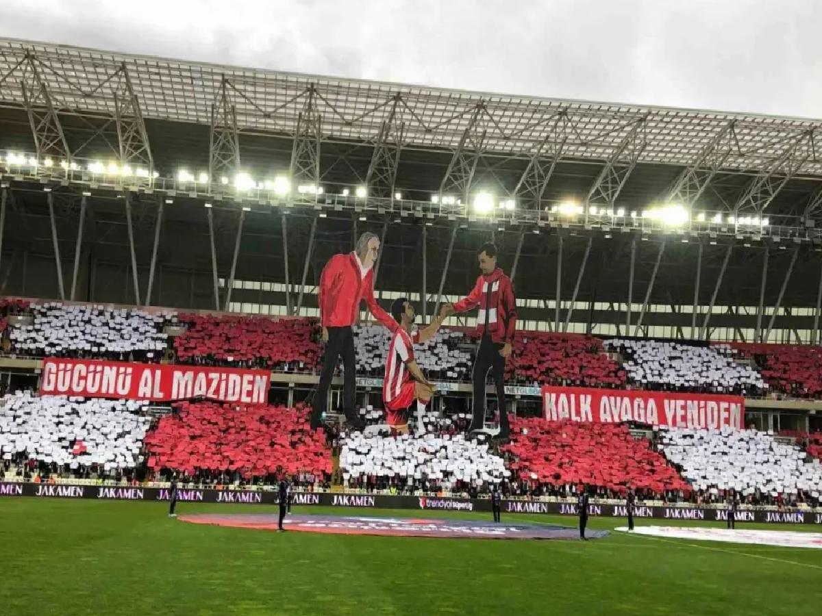 Sivasspor’dan Etkileyici Koreografi