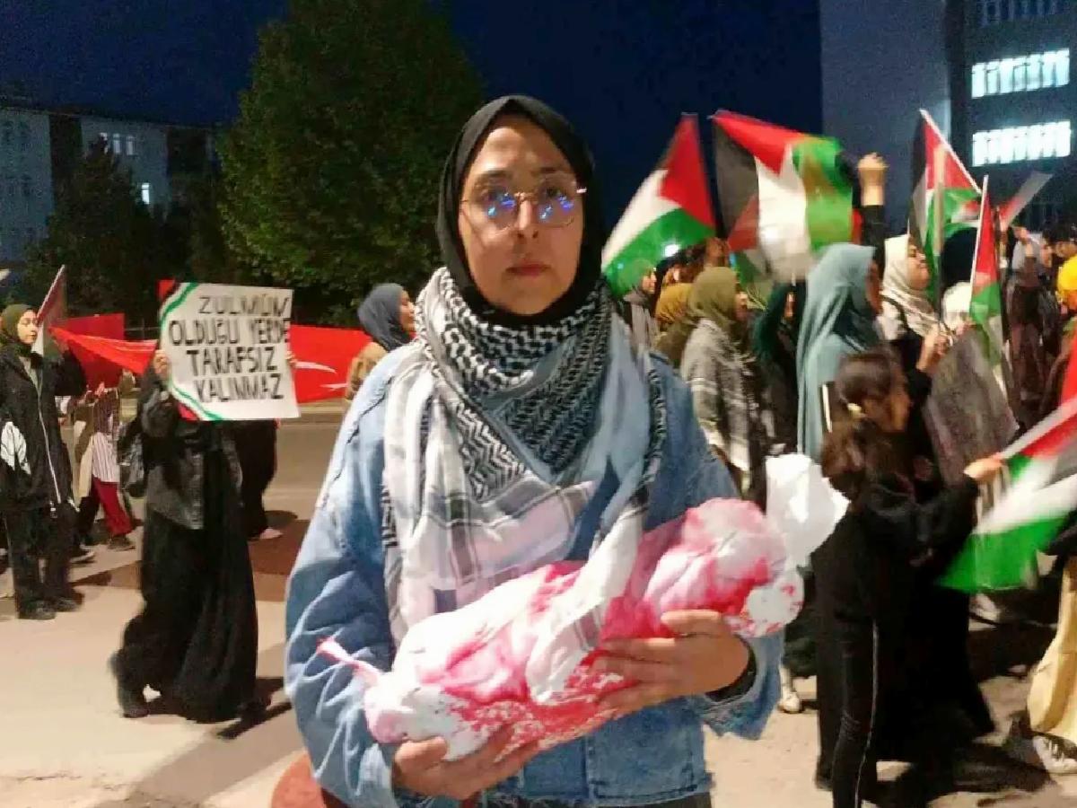 Sivas’ta Gazze’ye Takviye Yürüyüşü