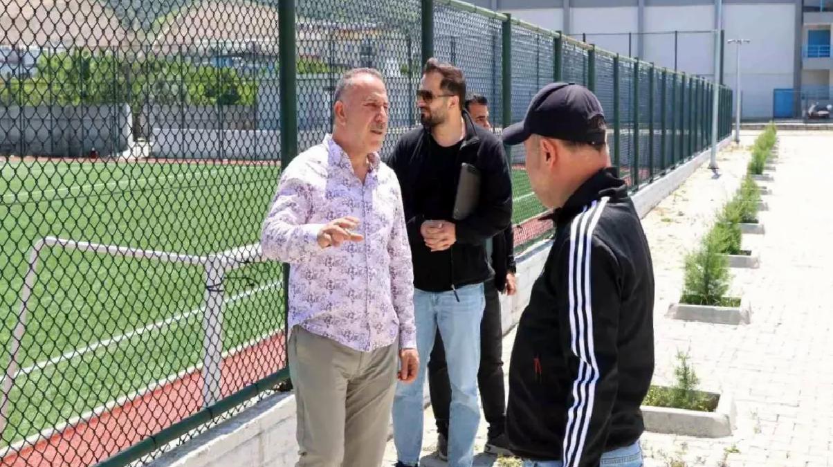 Spor Yatırımları Yenipazar ve Nazilli’de İncelendi