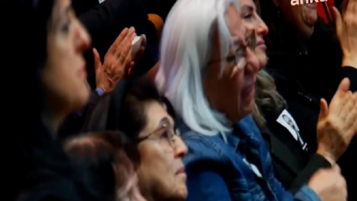 Süreyya Öncü’nün anma merasiminde gözyaşlarını sel oldu