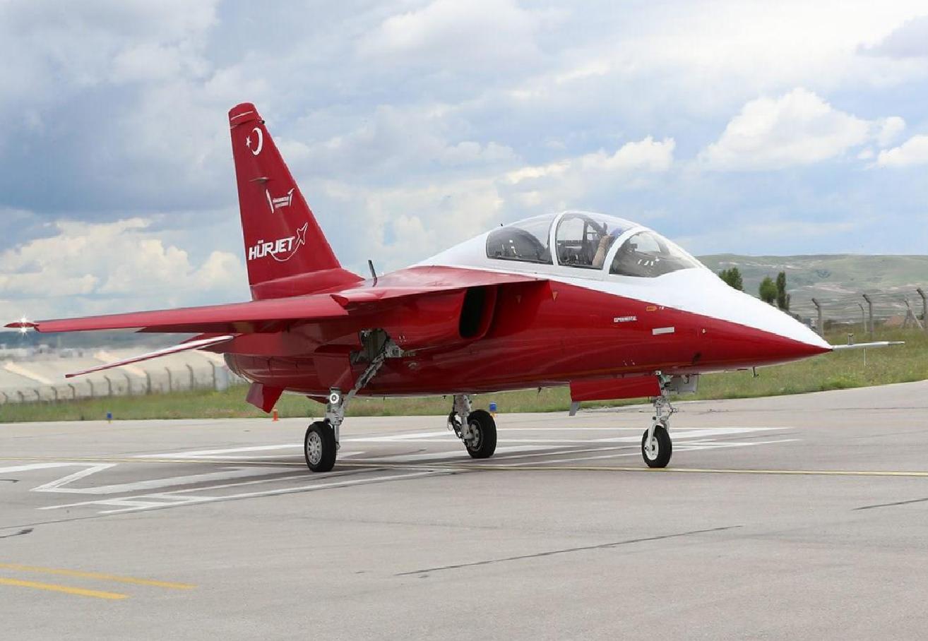 Tarihi muahede imzalandı: İspanya F-5’lerin yerine HÜRJET’i seçti!