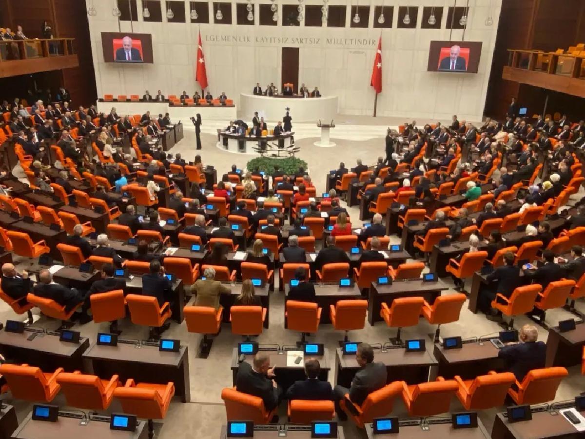 TBMM’de Kanun Teklifi ve Üye Seçimleri