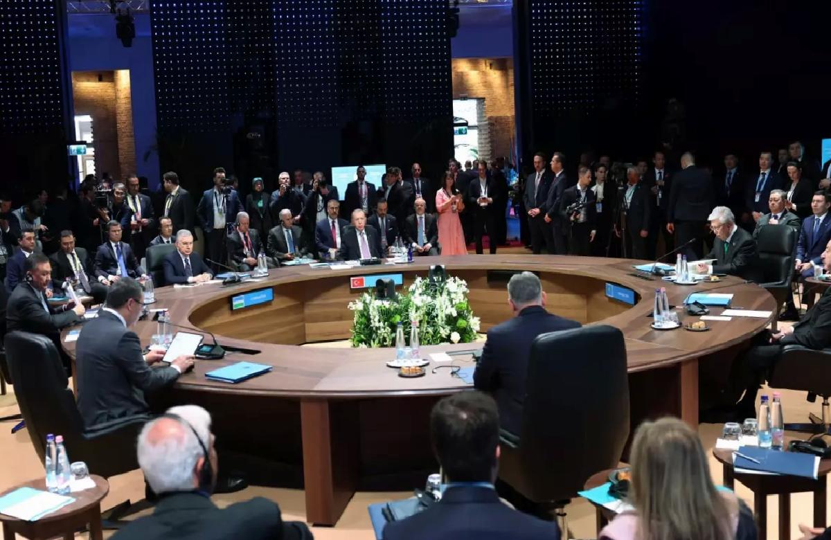 TDT Budapeşte Gayriresmi Tepesi Bildirisi’nde, KKTC’nin Türk dünyasının ayrılmaz kesimi olduğu vurgulandı