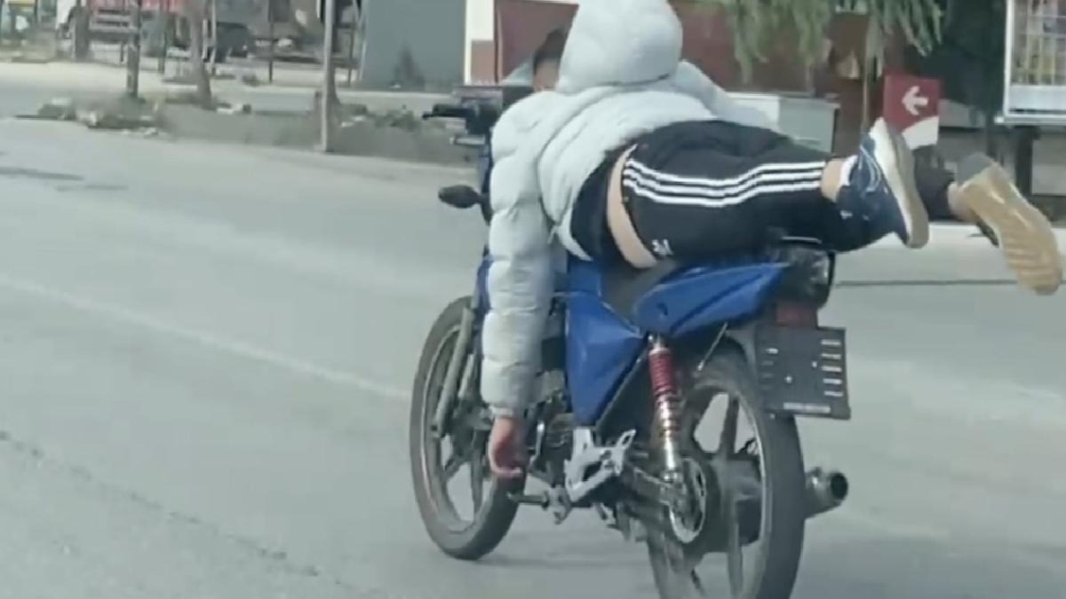 Tekirdağ’da motosikleti yüzüstü sürdü