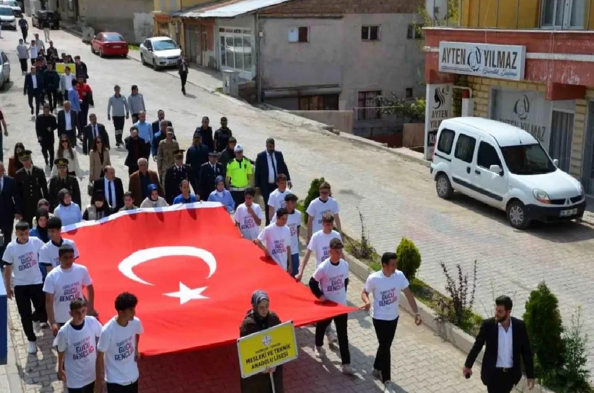 Tercan’da 19 Mayıs Kutlamaları