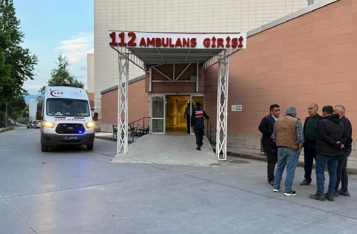 Tire’de Silahlı Arbede: 3 Yaralı, Kuşkulu Kaçtı