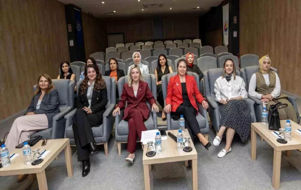 TOBB Bursa Kadın Girişimciler kurulu projeleriyle fark oluşturuyor