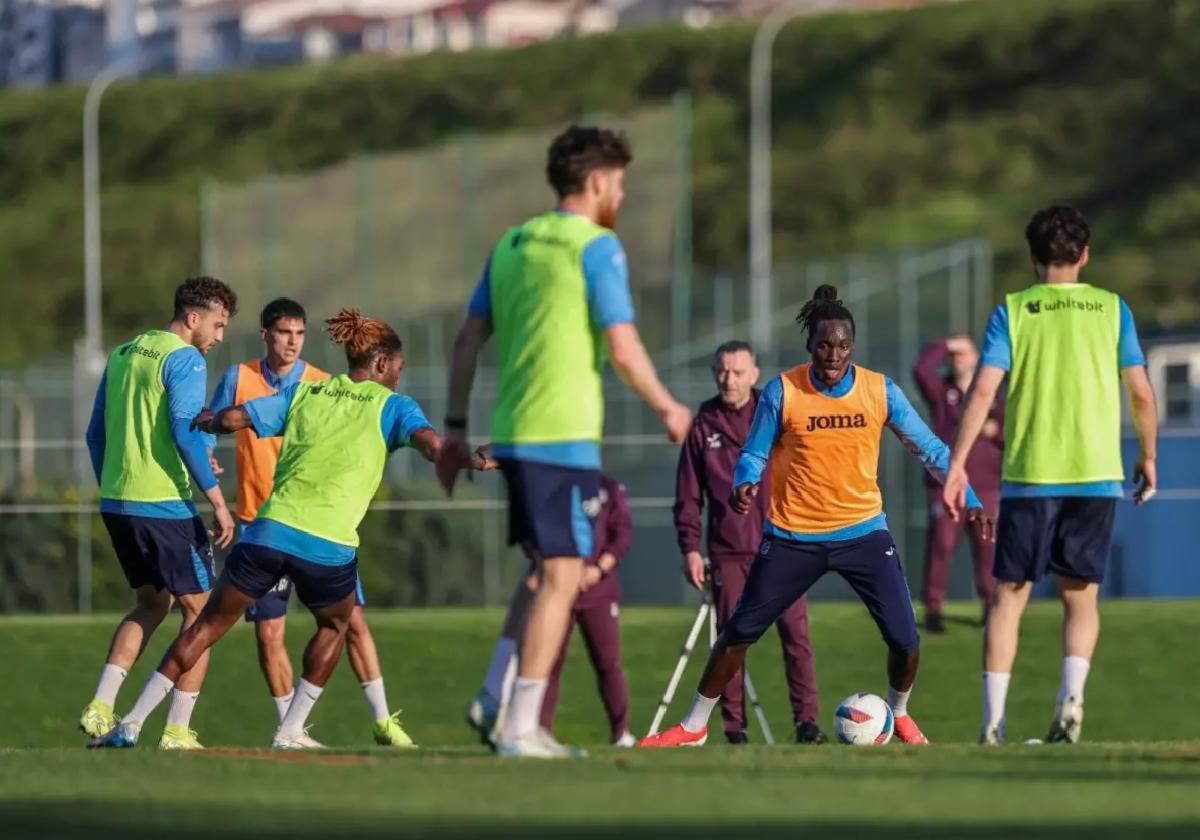 Trabzonspor, Galatasaray Maçına Hazırlık Başlattı