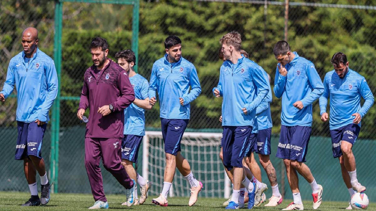 Trabzonspor’a 4 futbolcudan makus haber