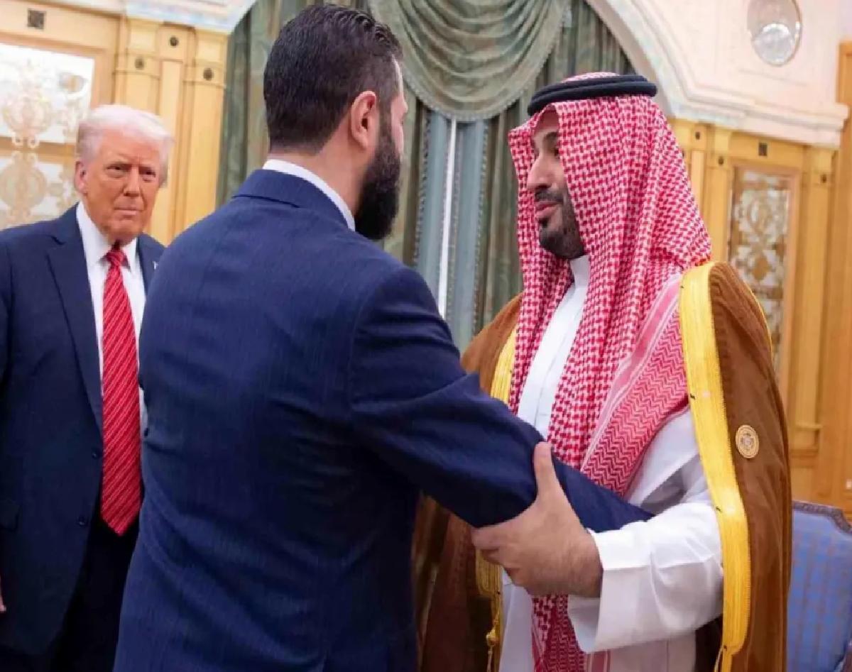 Trump, Riyad’da eş-Şara ile görüştü