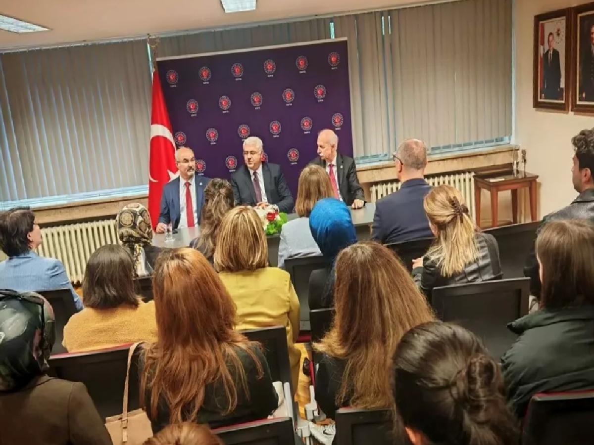 TÜ Heyeti Sofya Büyükelçisi’ni Ziyaret Etti