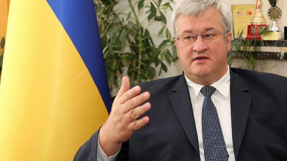 Ukrayna’dan, Zelensky’nin Putin’le şahsen görüşme talebine ait açıklama