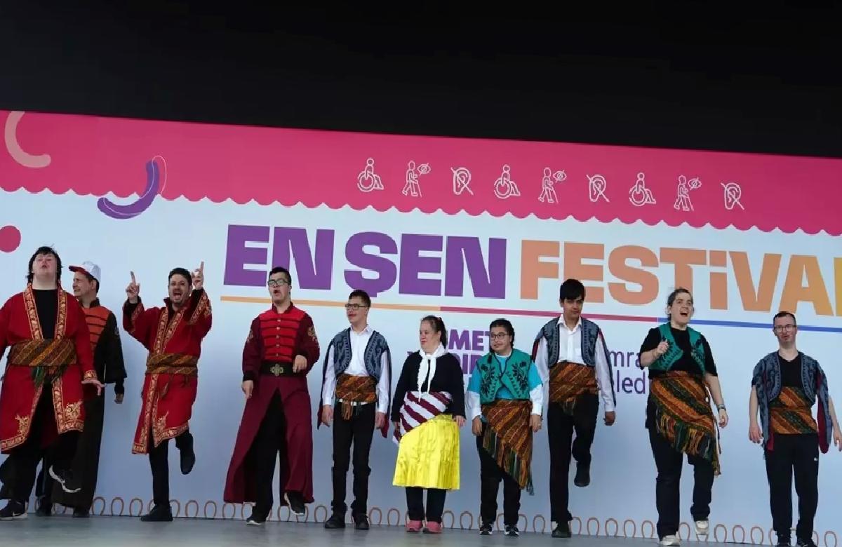 Ümraniye’de En-Şen Şenliği Coşkusu