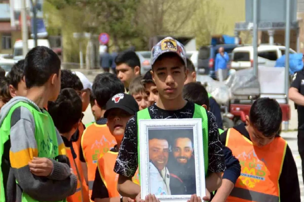 Usta Ailesi İçin Anma Yürüyüşü