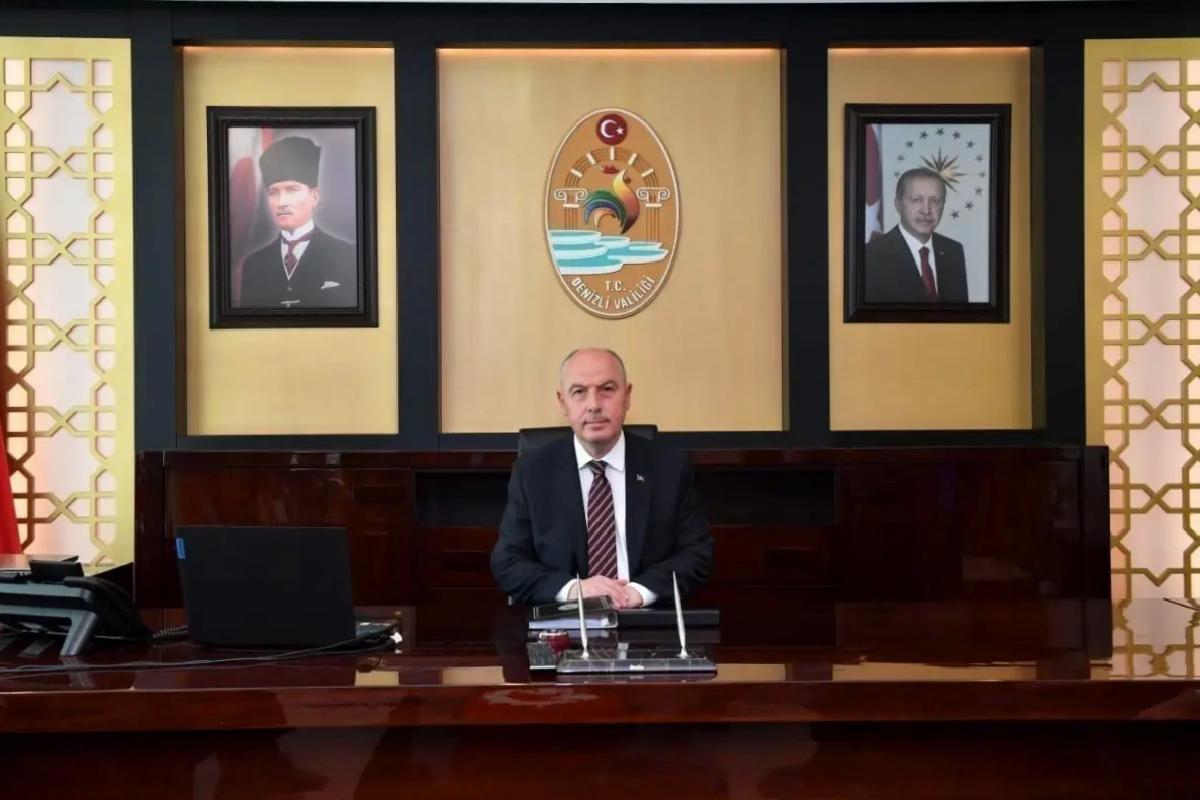 Vali Coşkun; “Denizli halkı, düşmanın bu topraklara adım atmasına asla müsaade vermemiştir”