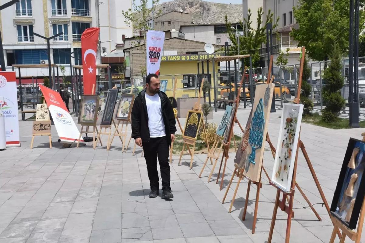 Van’da Gençlik Spor Şenlikleri
