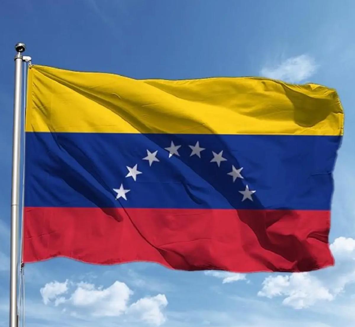 Venezuela, Kolombiya ile Uçuşları Duruttu