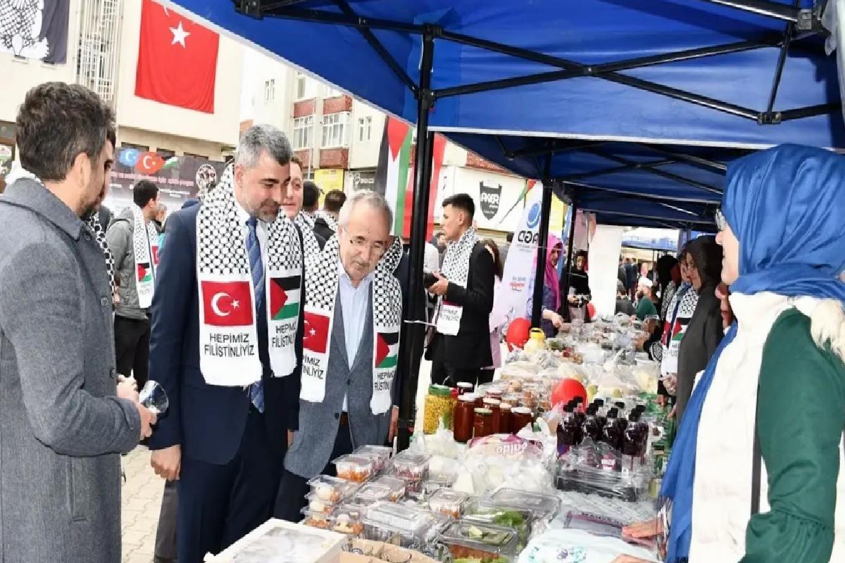 Vezirköprü’de Hayır Çarşısı Açıldı