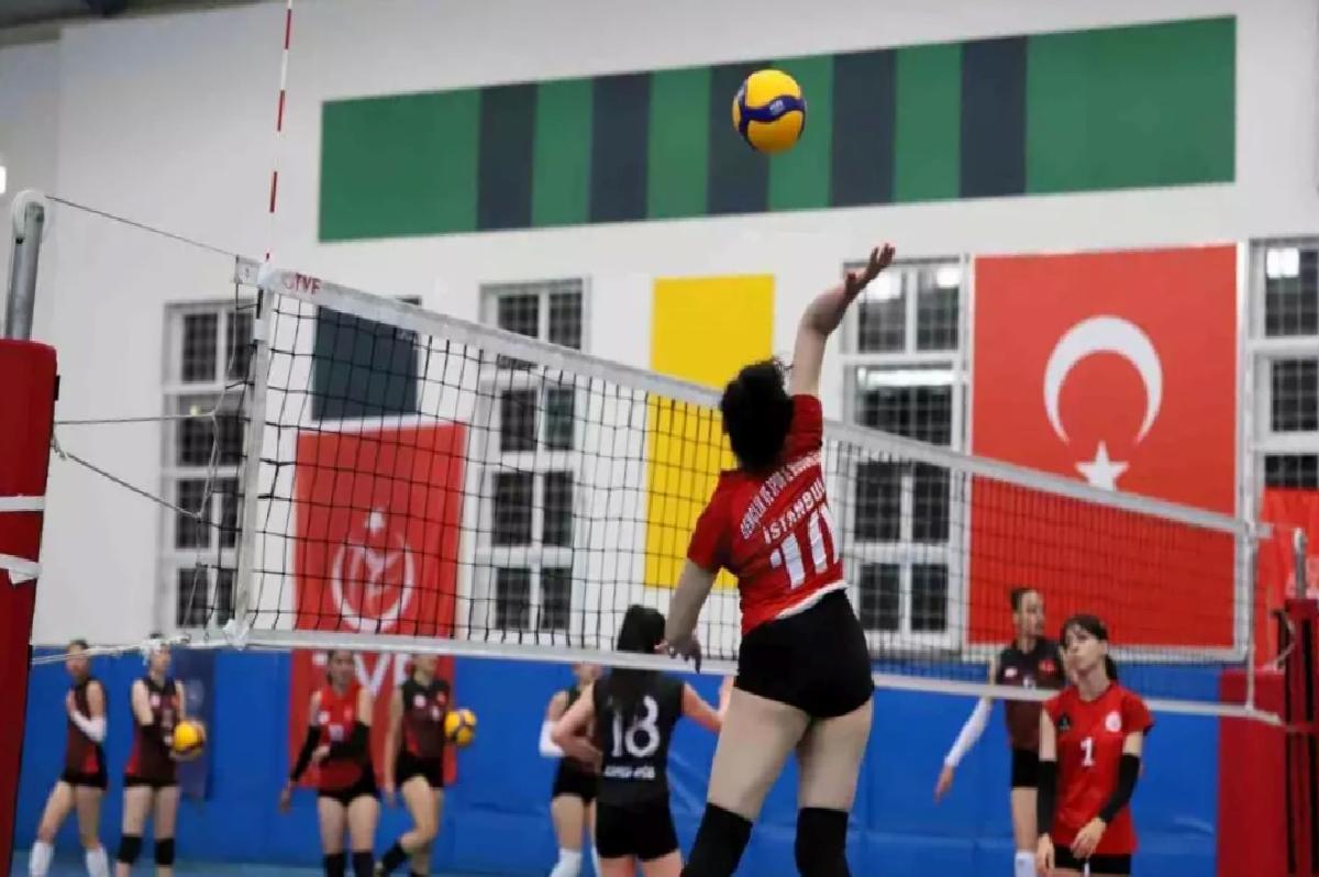 Voleybol Kızlar Türkiye Şampiyonası Sonuçlandı