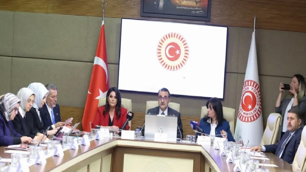 Yapay Zeka Komitesi Toplandı
