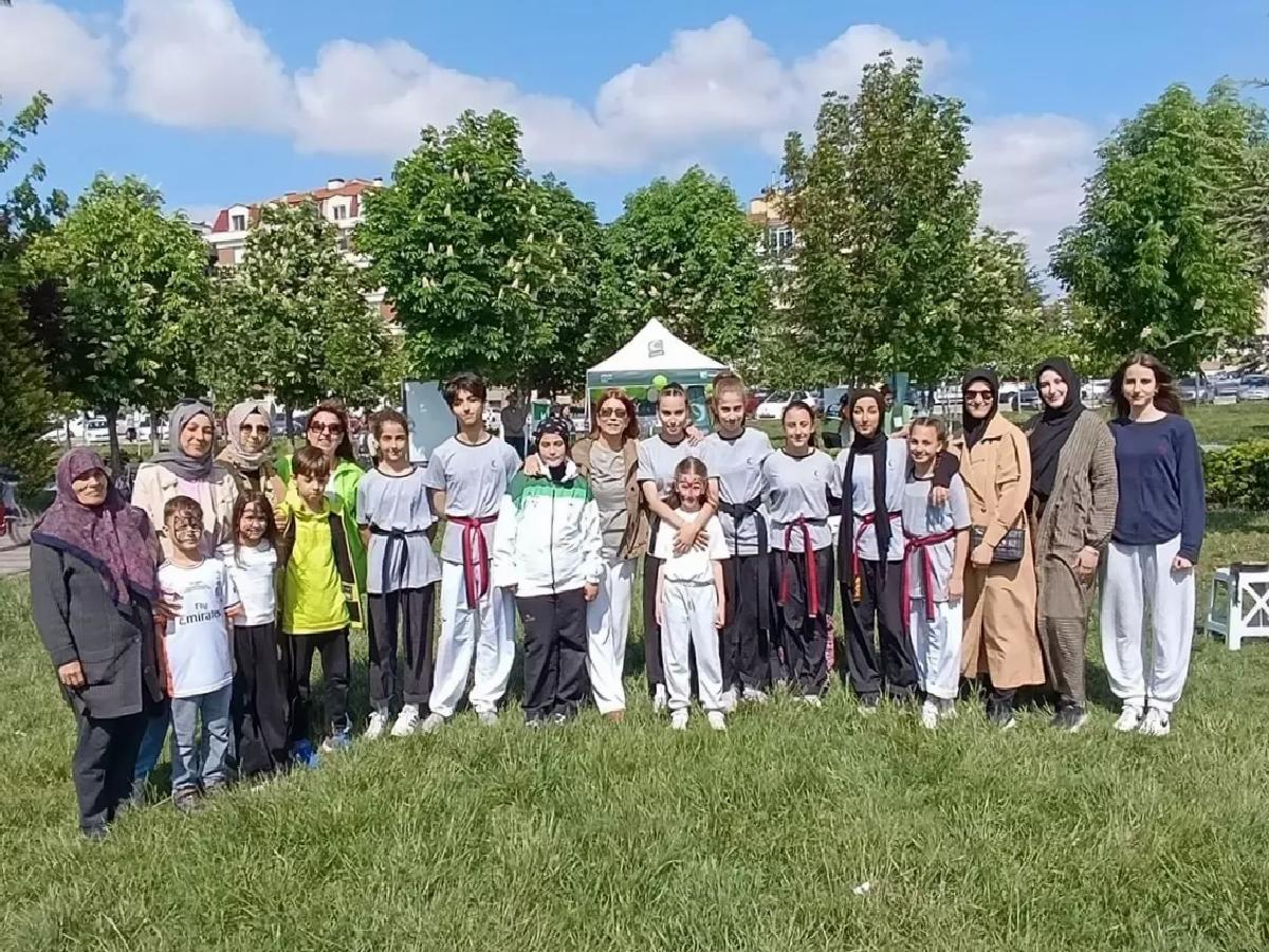 Yeşilay’dan Anneler Günü Aktifliği