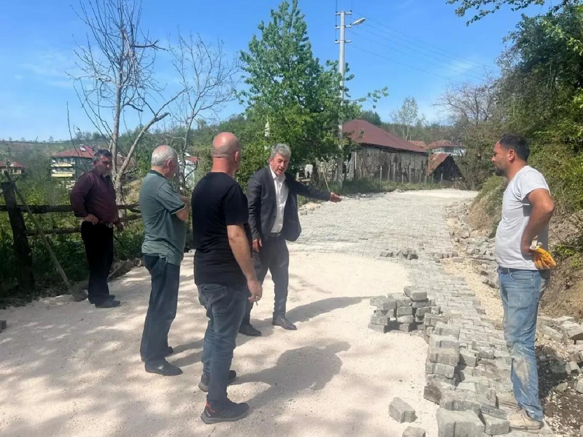 Yığılca’da Yol ve Altyapı Çalışmaları Devam Ediyor