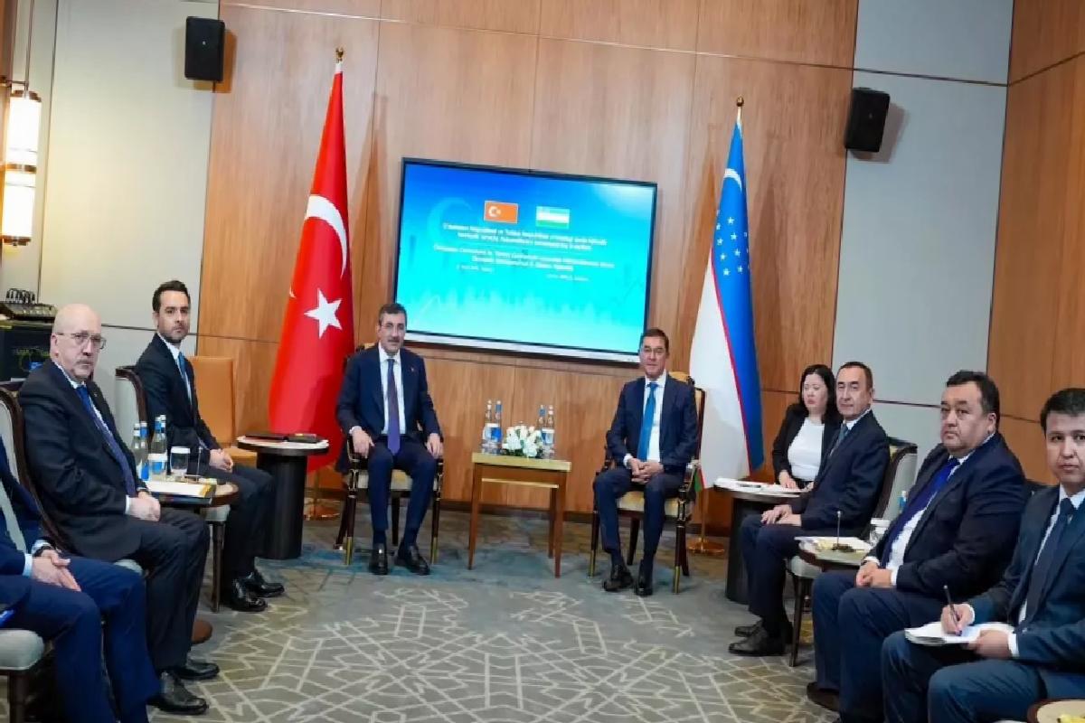 Yılmaz, Özbekistan’da Ekonomik İşbirliği Görüşmeleri Yaptı
