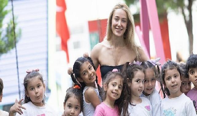 Yuvamız İzmir’de anneleri memnun eden etkinlikler