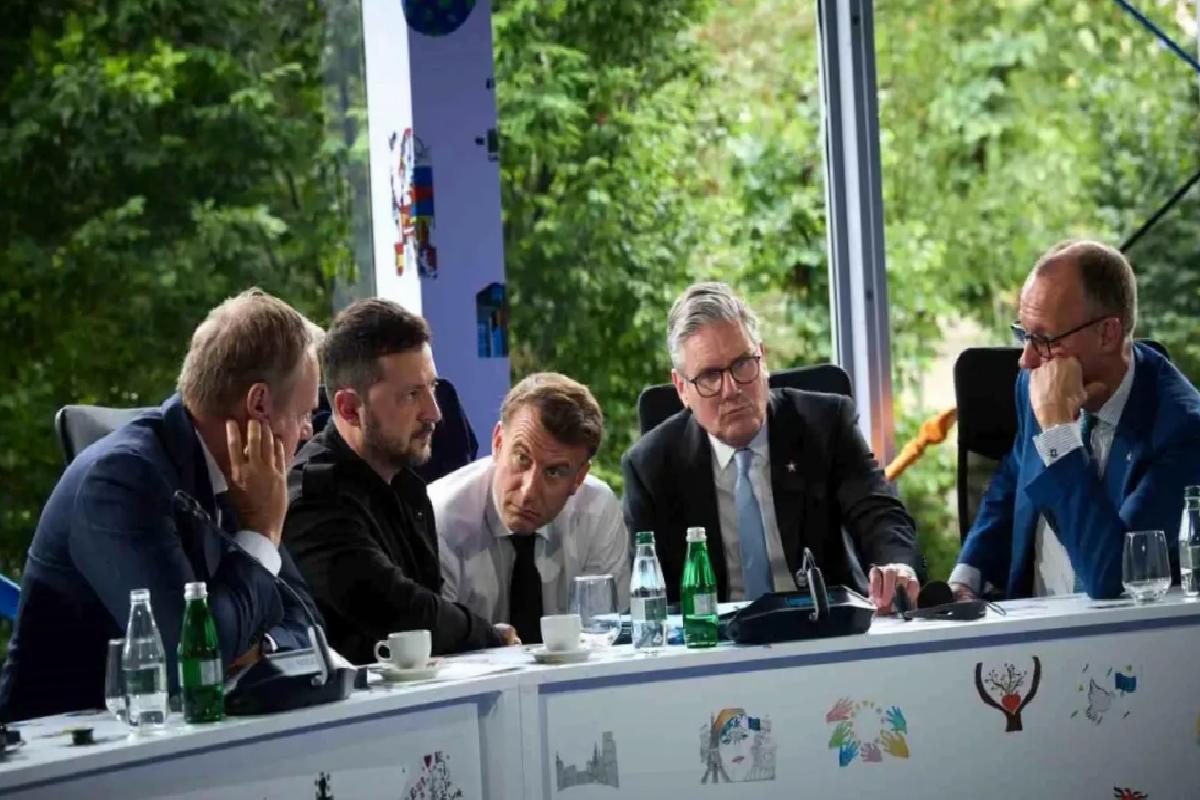 Zelenskiy: Rusya’ya Sert Yaptırımlar Gerekiyor